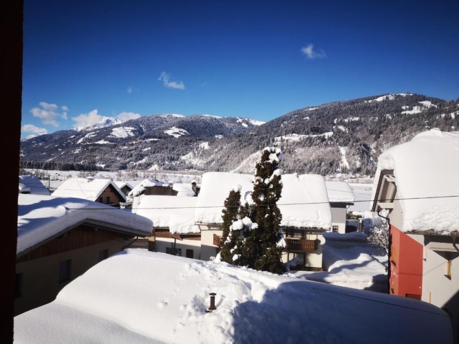 2 Bedrooms Double Apartment with mountain view
