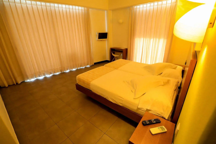 Hotel Es Mitjorn