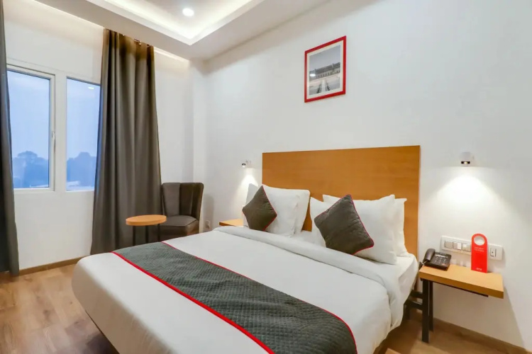Jashn by OYO Rooms