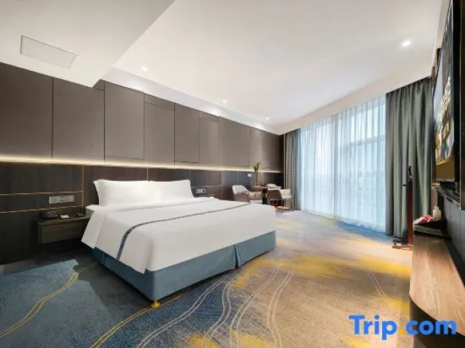 Deluxe Double Suite