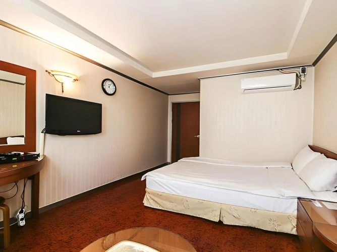 Mirabell Motel
