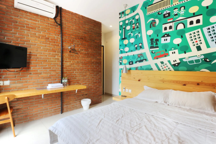 Urbana Homes