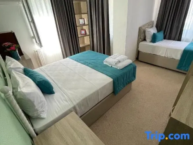 Family Suite with balcony and with mountain view