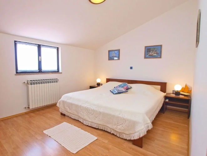 Apartment 1334