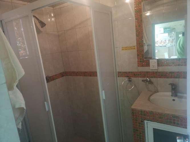2 Bedrooms Single Apartment