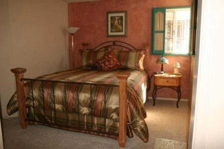 Mon Ami Bed and Breakfast