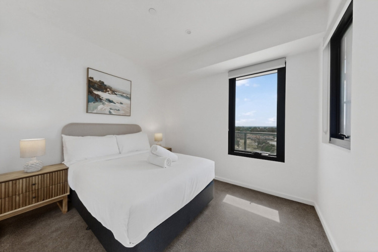 Brand New 2 Bed Apartment With City Views