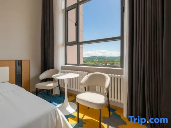 Deluxe Suite