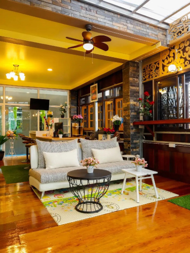 Airbest Hotel