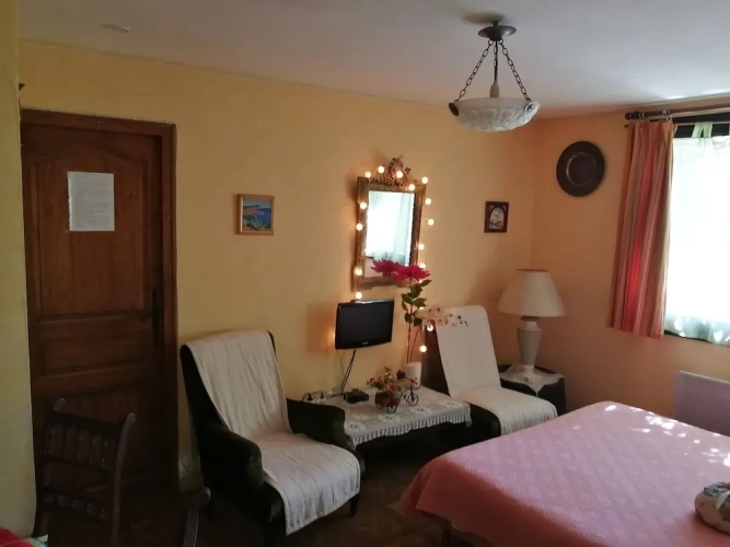 2 Bedrooms Double Cottage