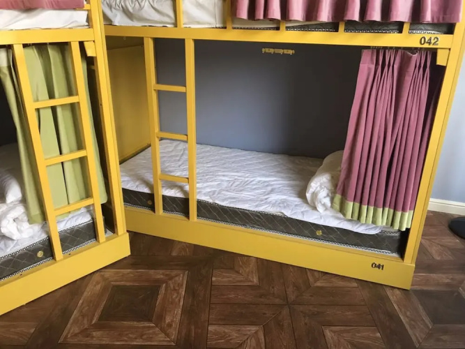 Shakespeare Garden Hostel