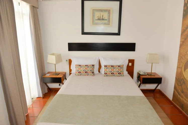 Lagosmar Hotel