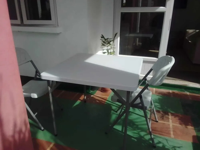 2 Bedroom Apartment With 2 Pools