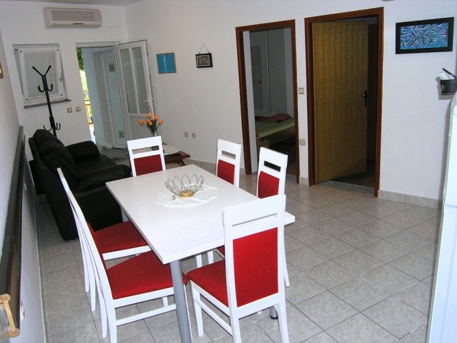 Apartments Miklic