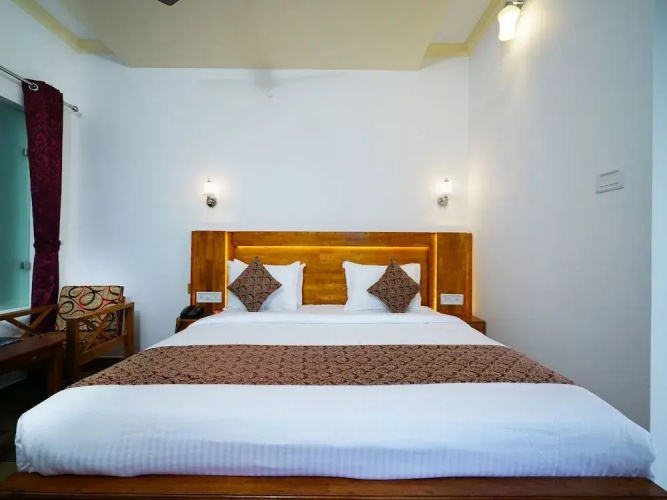 OYO 14253 Lime light Resort