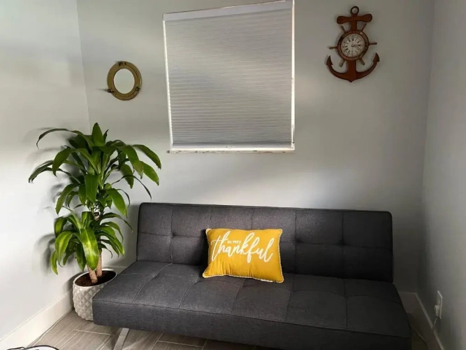 3 Bedrooms Cottage