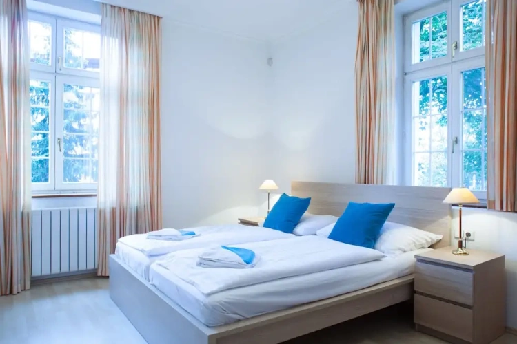 2 Bedrooms Standard Quadruple room with park view