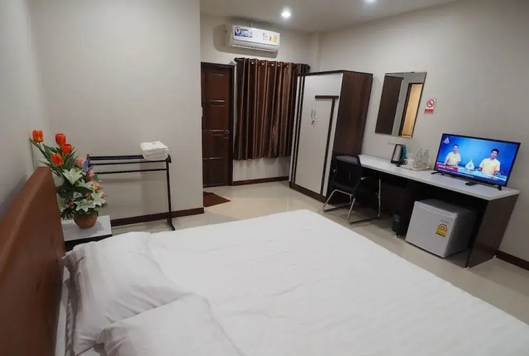 Waritthon Residence