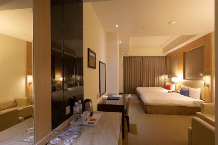 Deluxe Family room