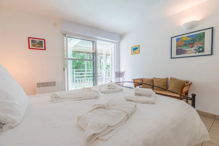 Madame Vacances Villas Club Royal 17
