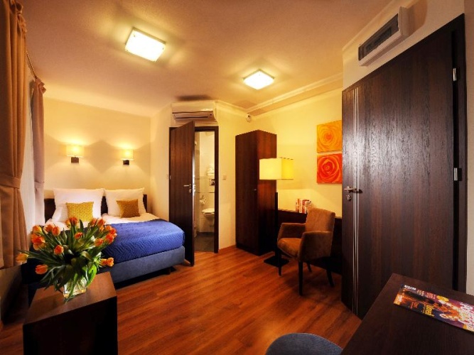 Standard Single room