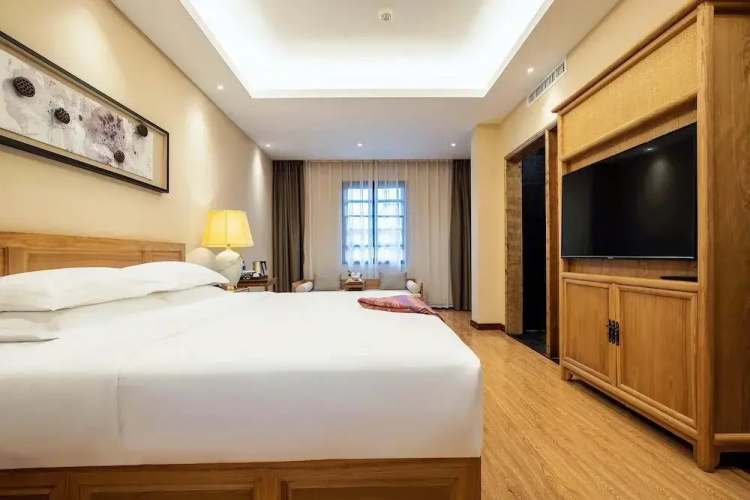 No.3 Garden Hotel