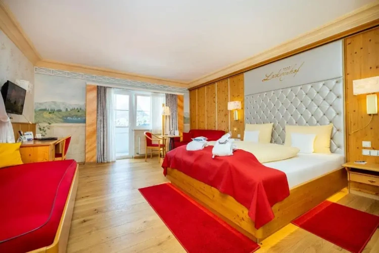 Superior Double room with balcony and with view