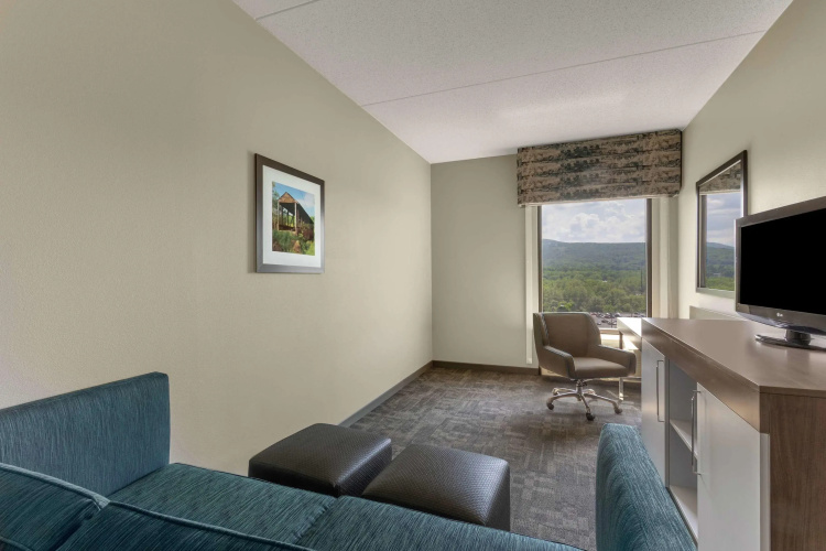 Hampton Inn Bedford