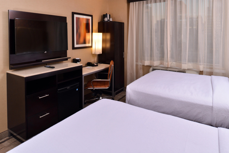 Holiday Inn New York City - Times Square photo 7