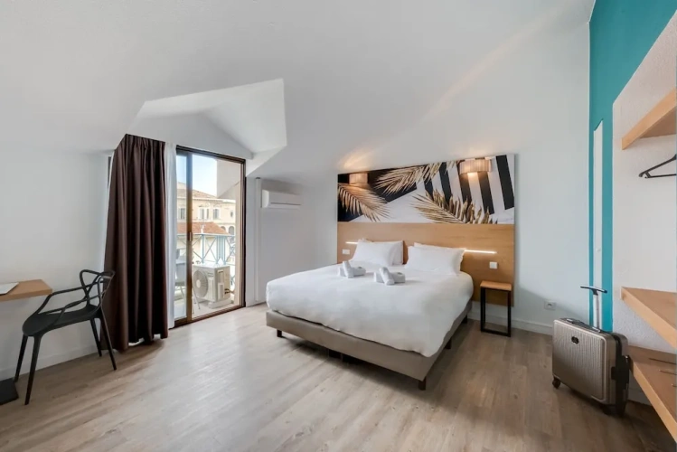 Double Studio with balcony