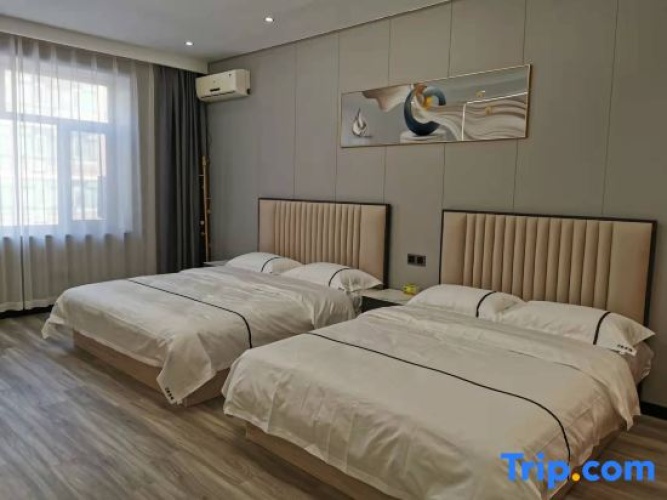 Deluxe Family room
