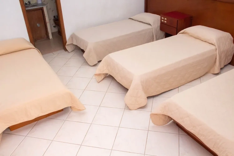Economy Quadruple room