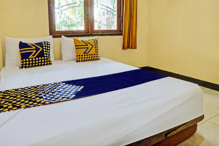 OYO 93107 Homestay H Syarif Syariah – Bandar Gresik