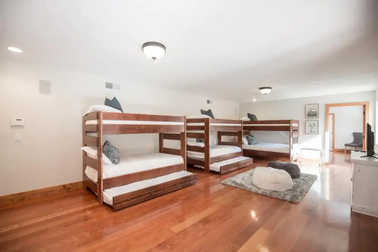 Calle Capistrano - De Luz