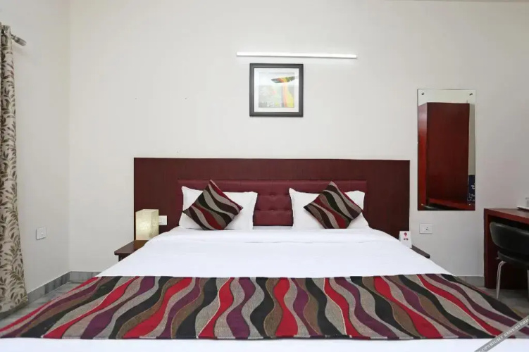 OYO 3518 The Room
