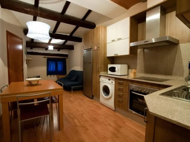 1 Bedroom Apartment