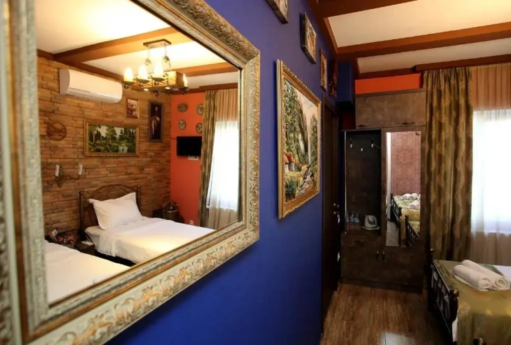 Deluxe Triple room