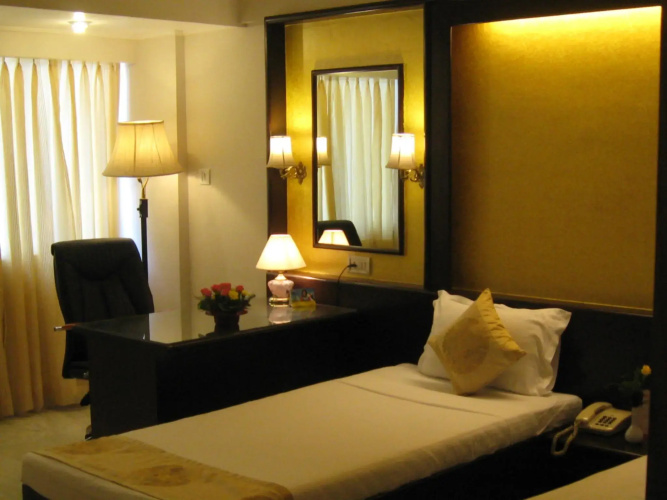 Avion Hotel