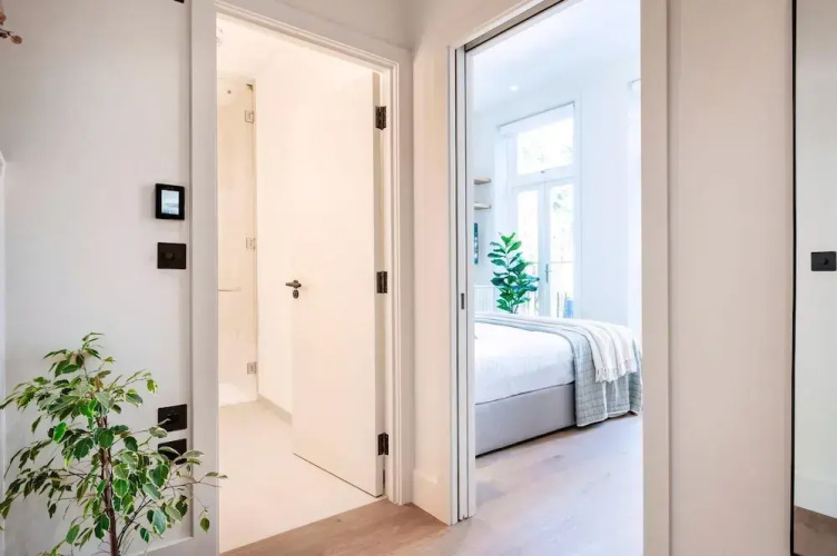 Stunning Studio Apartment, Moments From Earls Court Station