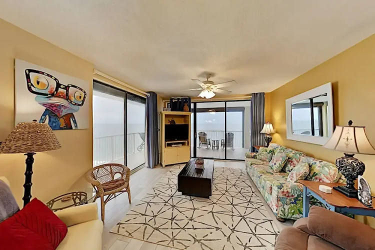 Smh1201b 3 Bedroom Condo
