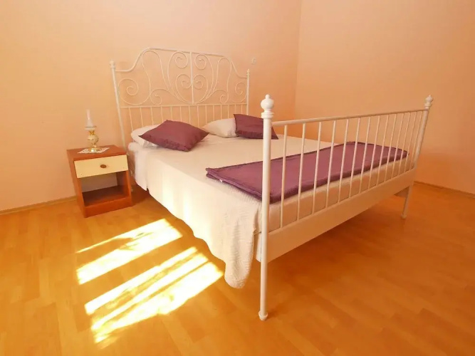 Apartment 1157