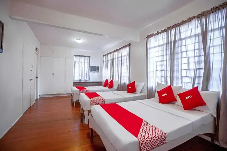 OYO 588 Sunrock Resort