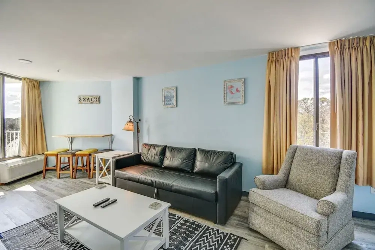 1 Bedroom Apartment