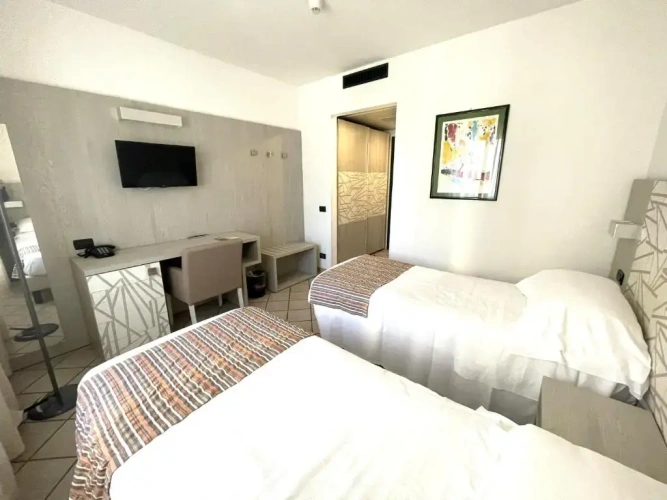 Deluxe Double room