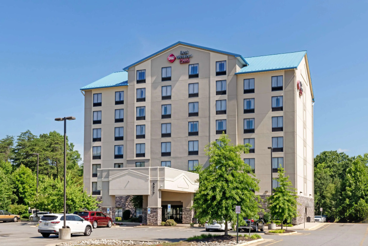 Best Western Plus Thornburg Inn & Suites - Virginia