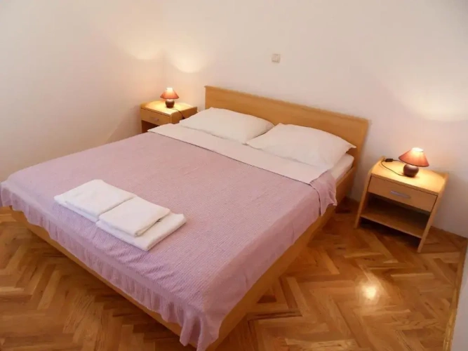 1 Bedroom Apartment with balcony