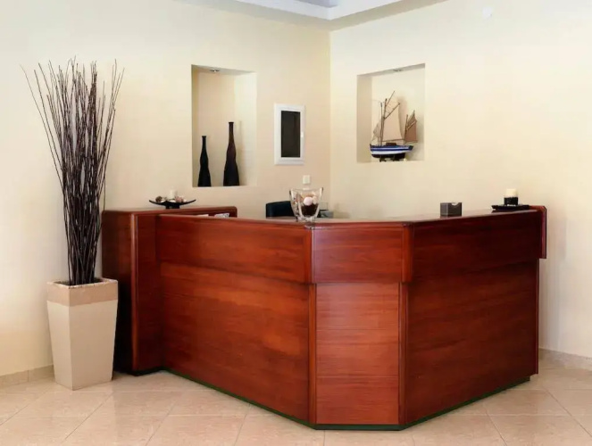 Nepheli Apartments And Studios