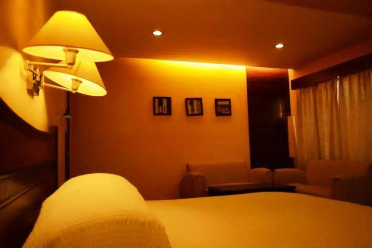 KF Hotel