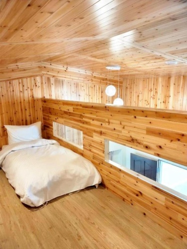 Standard Family room with mountain view