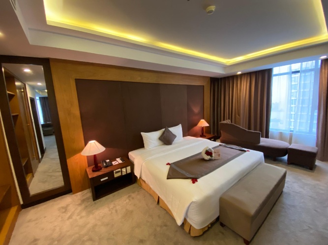 Executive Suite